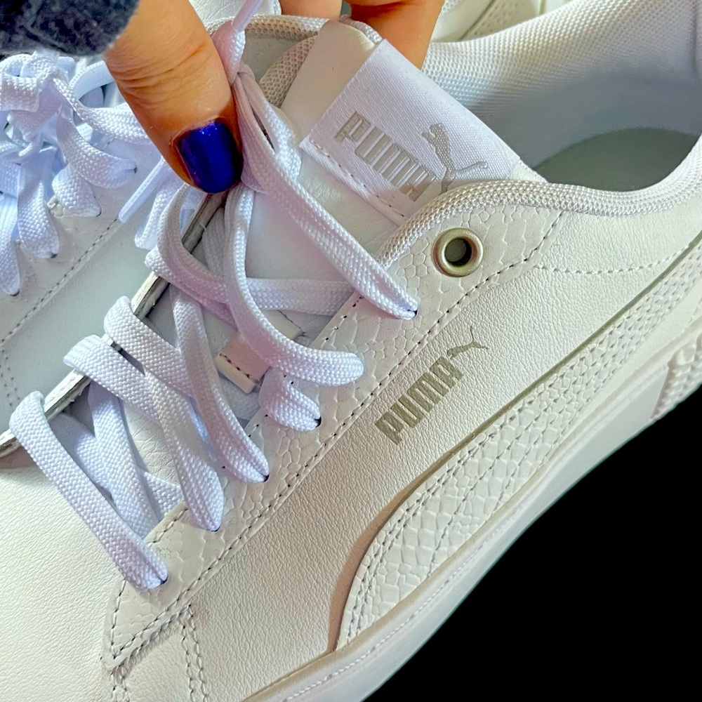 Puma fenty sneakers size 9